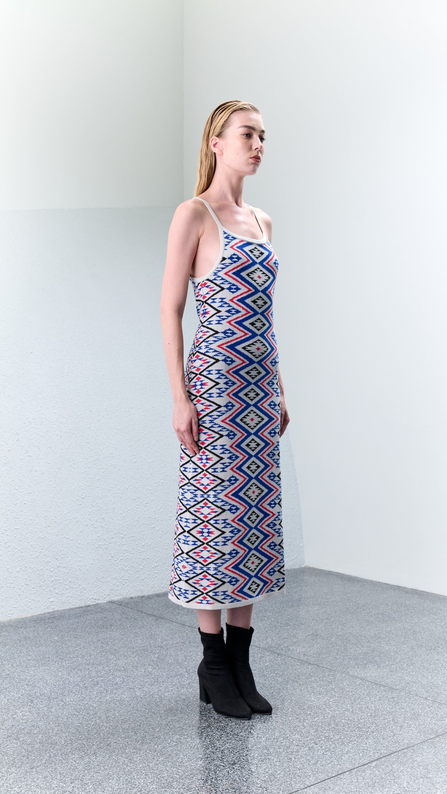 1.10 HAS Viscose Knitted Dress