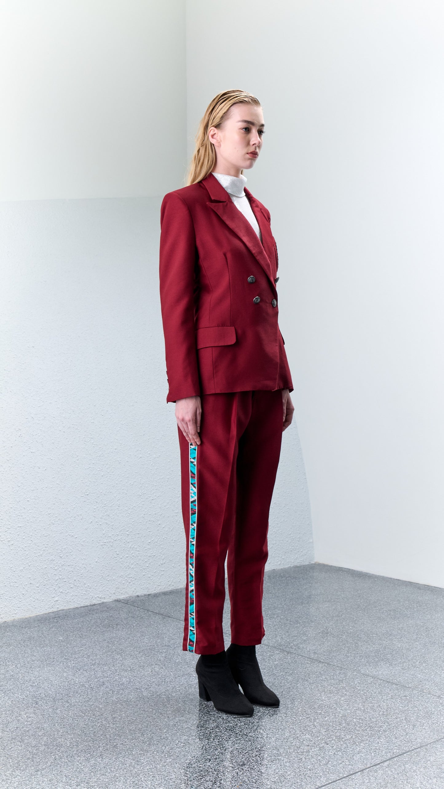 2.3 MER Silk Wool Suit