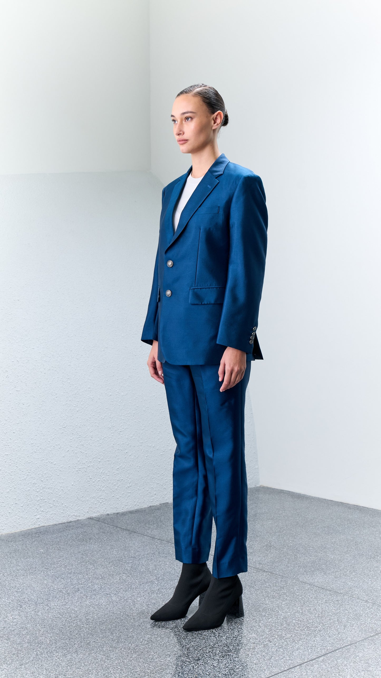 4.9 TAU Silk Wool Blazer