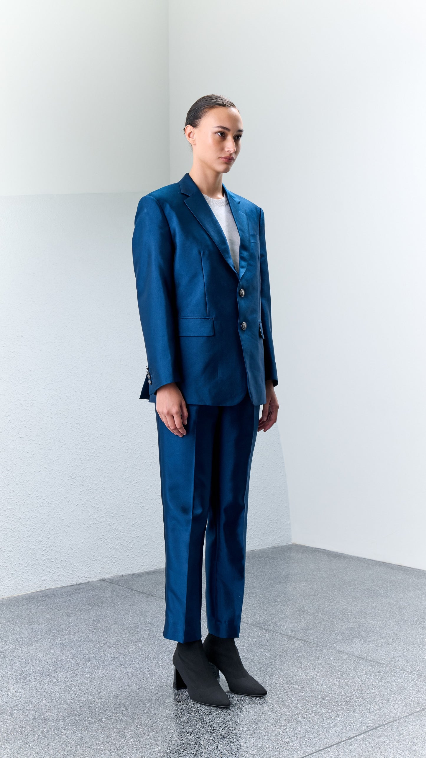 4.9 TAU Silk Wool Blazer