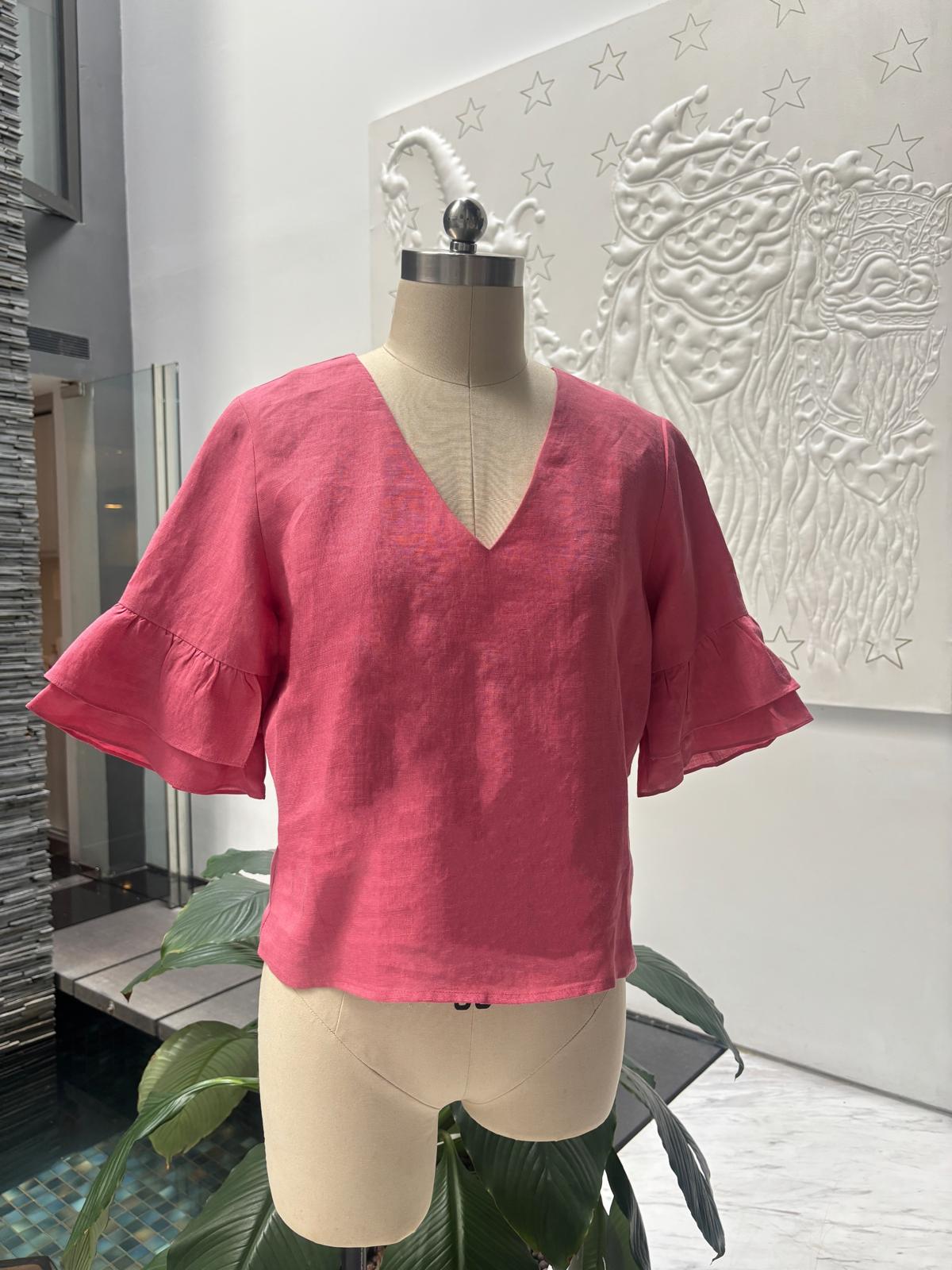 Linen blouse with ruffled sleeves